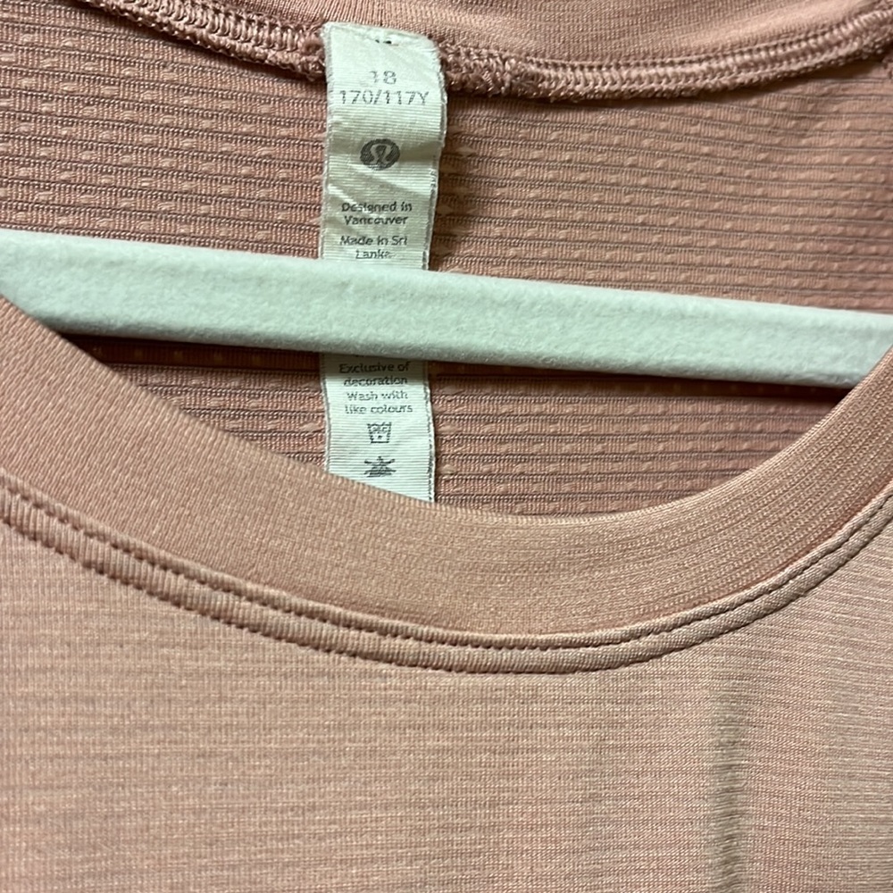 Lululemon Swiftly Shirt - Picture 3 of 3